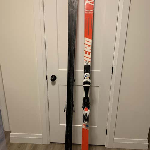ROSSIGNOL U14/U16 SG SKIS WITH BINDINGS