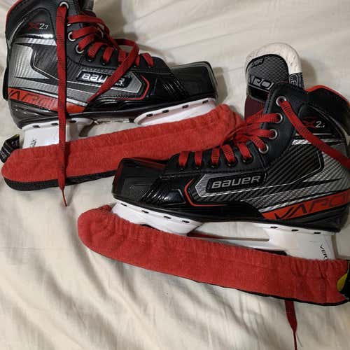 Senior Bauer Vapor X2.7 Regular Width  Size 9 Hockey Goalie Skates