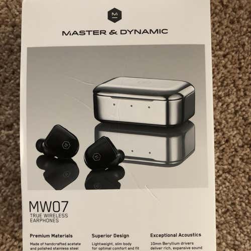 ($79 or Best Offer) Brand New Master And Dynamic Wireless Earphones
