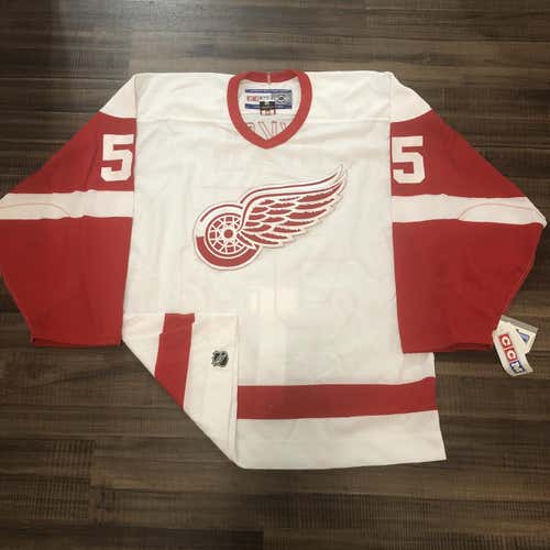 Bykov Red Wings Authentic Jersey 52