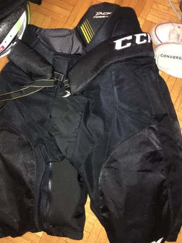 Black Senior Medium CCM Tacks 7092  Hockey Pants