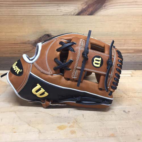 Wilson A2000 11.75" 1787