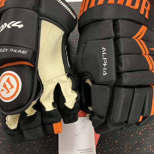 Black Senior Warrior Alpha DX4 14"  Gloves
