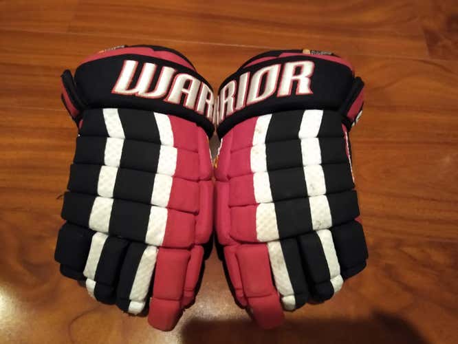 Used Junior Warrior Dynasty AX2 Gloves 12" - Red, Black and White