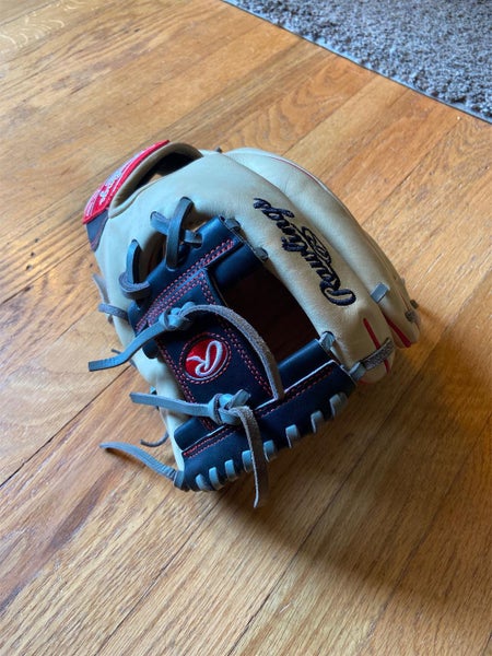 NWOT Rawlings HoH 11.5 Red/Black/Blonde (WILL ACCEPT TRADES)