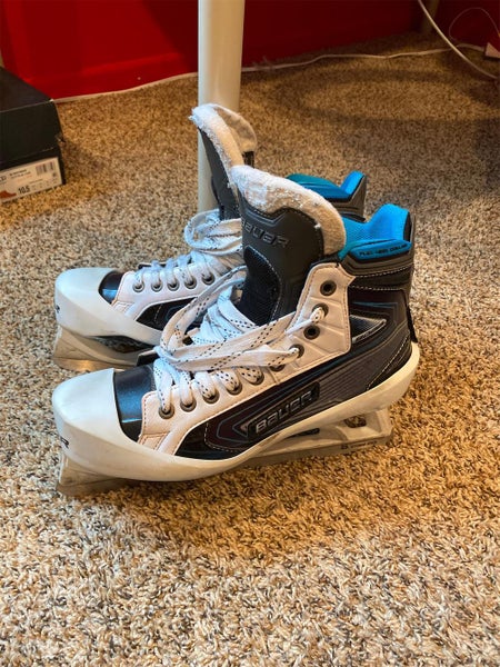 Senior Bauer Reactor 9000 Regular Width Size 9 Hockey Goalie Skates