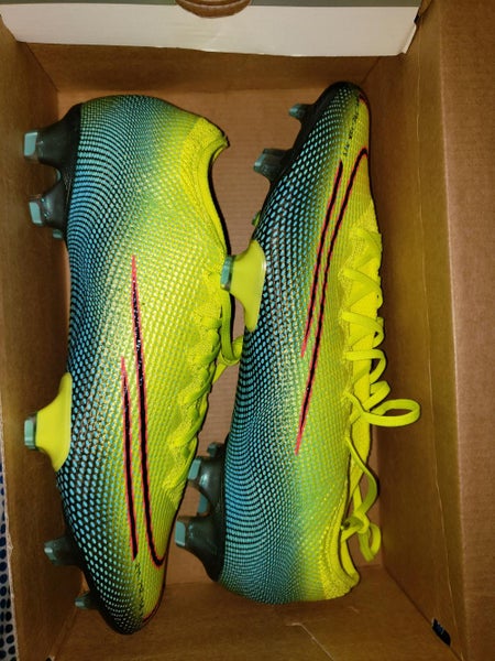 New Men's Size 12 (Women's 13) Nike Superfly 7 Elite FG Cleats