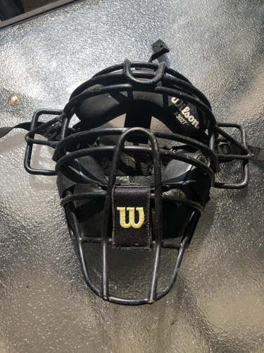 Used Youth Wilson A3027 Catcher's Mask