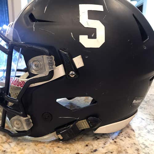 Used For 2 Seasons - Medium Riddell Speedflex Helmet