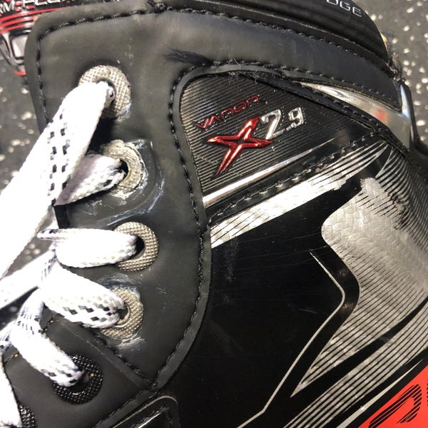 Senior Bauer Vapor X2.9 Regular Width Size 7 Hockey Goalie Skates