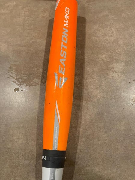 Used Kid Pitch (9YO-13YO) USSSA Certified 2015 Easton Composite Mako Bat (-11) 17 oz 28"