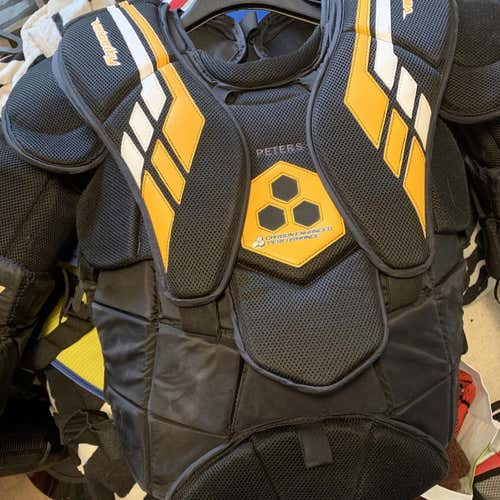 Senior Medium Vaughn Velocity VE8 Pro Carbon Pro Stock Goalie Chest Protector