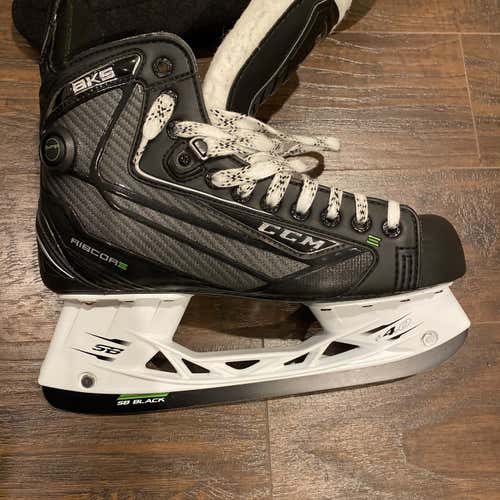 Senior CCM RibCor BKS Regular Width  Size 8.5 Hockey Skates