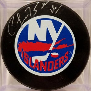 PAT LAFONTAINE New York Islanders AUTOGRAPHED Signed Hockey NHL GAME PUCK
