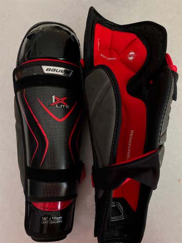 Senior Bauer Vapor 1X Lite Shin Pads