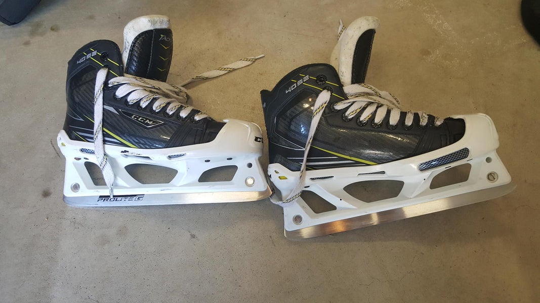 Like New CCM Tacks Hockey Goalie Skates - Junior Size 5