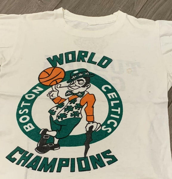 Vintage 80s T-shirt WILDWOOD CATHOLIC High School Basketball -  Denmark