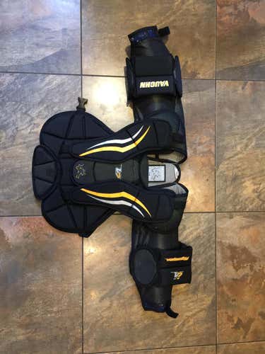Used Junior Small Vaughn v7 Goalie Chest Protector