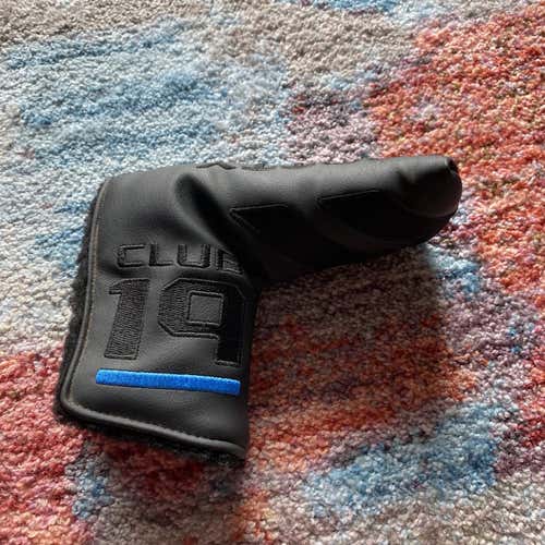 Like New Scotty Cameron Club 19 Putter Head Cover