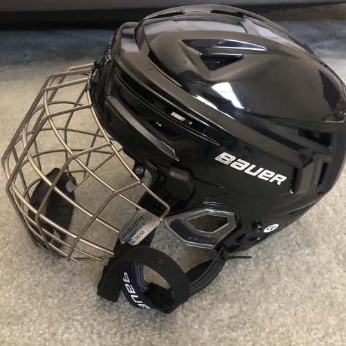 Black Used Medium Bauer Re-Akt  Helmet
