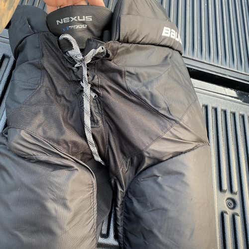 Black Senior Large Bauer Nexus N7000  Hockey Pants
