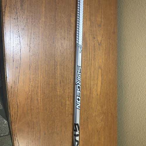 STX Surgeon Attack/midfield Shaft