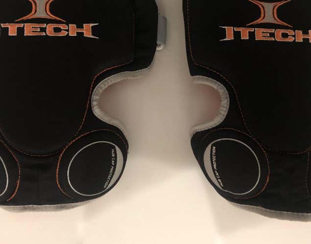 New Itech Senior Goalie Knee Pads (GKNEE)