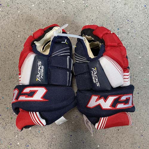 Navy Junior CCM Tacks 7092 11"  Gloves