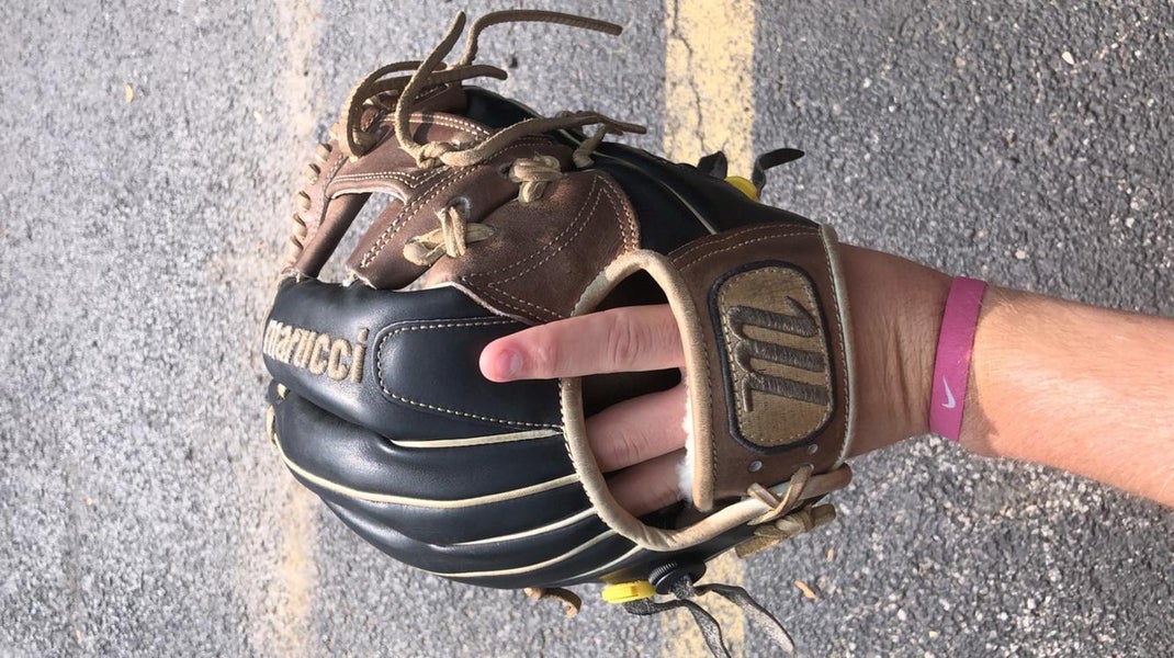 High School/College Right Hand Throw 11.25" Baseball Glove