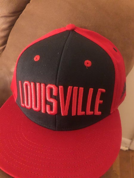 Adidas Men's Red Louisville Cardinals Established Snapback Hat