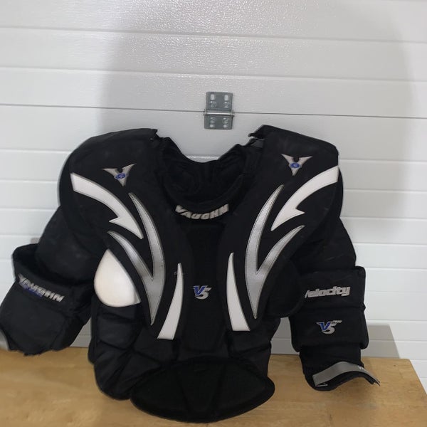 Senior Large Vaughn Velocity V5 7800 Pro Stock Goalie Chest Protector