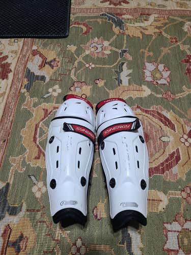 Used Easton Synergy Shin Pads Junior