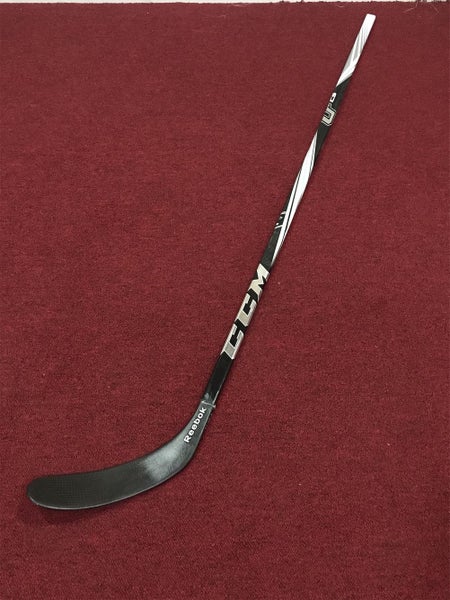 New 2 Piece CCM U+ CS Shaft H77 RH Reebok Blade Item# 2p11