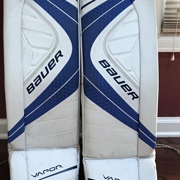 Blue Intermediate 32" Bauer Vapor X900 Goalie Leg Pads