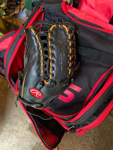 Black High School/College Outfield Gamer 12.75" Baseball Glove