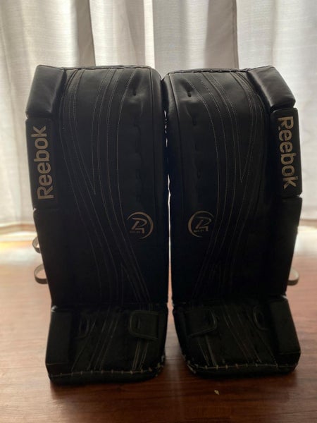 Black Used Junior 30" Reebok Premier 4 18K Goalie Leg Pads