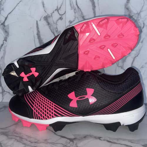 New Women's Size 7.0 Under Armour