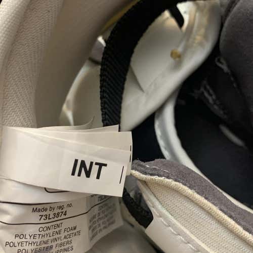 White Intermediate Regular G-Netik 8.0