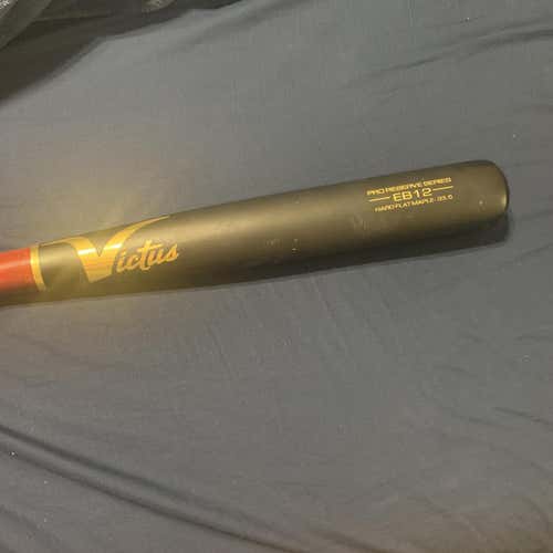 33.5 Inch Victus Wood Bat