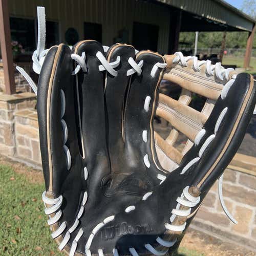 Black High School/College Outfield 12.75" Baseball Glove