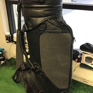 Belding Sports Golf Bag With Rain Hood