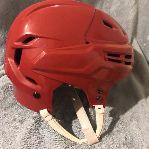 Red Used Medium Bauer Re-Akt Helmet