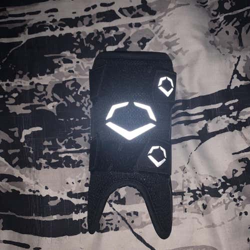 Used Senior EvoShield Shin Guards