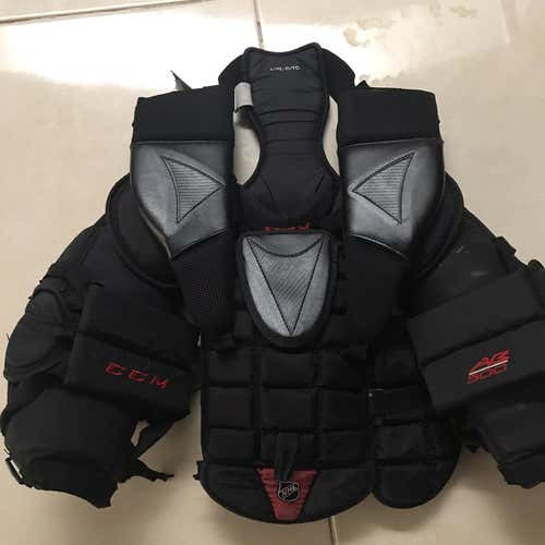 Junior XL CCM AB500 Goalie Chest Protector