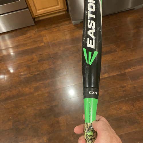 Used USSSA Certified Composite Mako (-12) 28" Bat