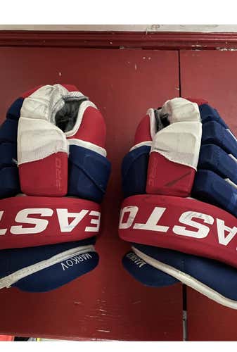 Senior Easton 14" Pro Stock Gloves