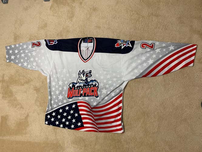 Hartford Wolf*Pack Twin Tower Relief Fund Jersey #22 Kloucek