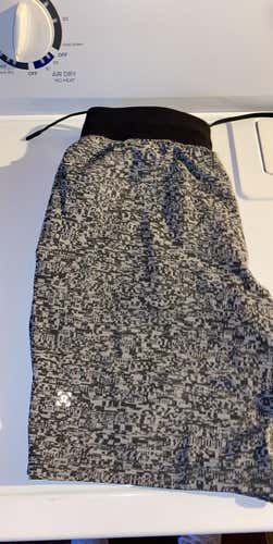 Adult Small Lululemon Shorts 7”