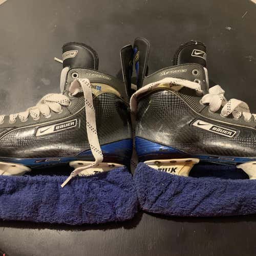 Senior Bauer Supreme One35 Extra Wide Width  Size 9 Hockey Skates