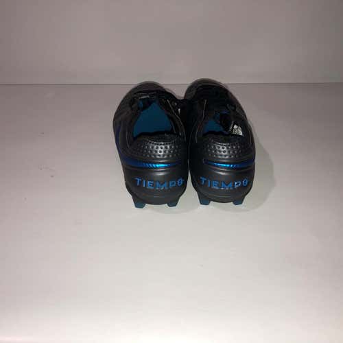 Black Men's Molded Cleats Nike Tiempo Legend 8 Elite FG Cleats